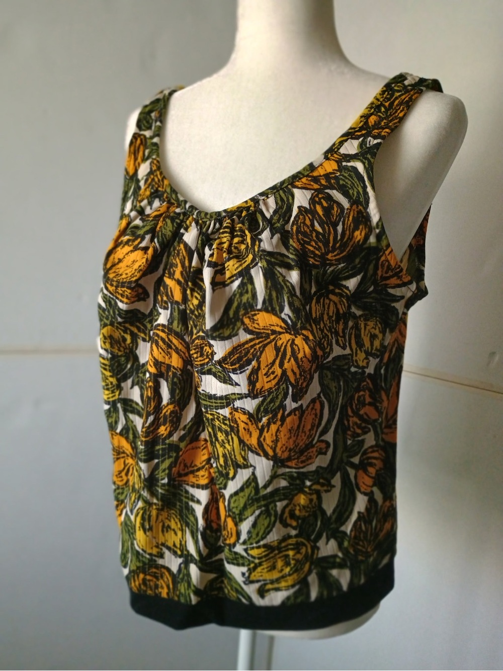 Floral Sleeveless Tank Top in Yellow & Green